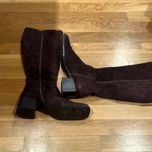 Enzo Angiolini brown suede boots. Size 8